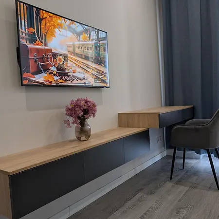 біля парку з бюветом мінеральної води Трускавец